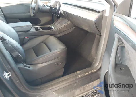 2023 Tesla Model Y из США, поврежденный, VIN 7SAYGDEE8PF861550